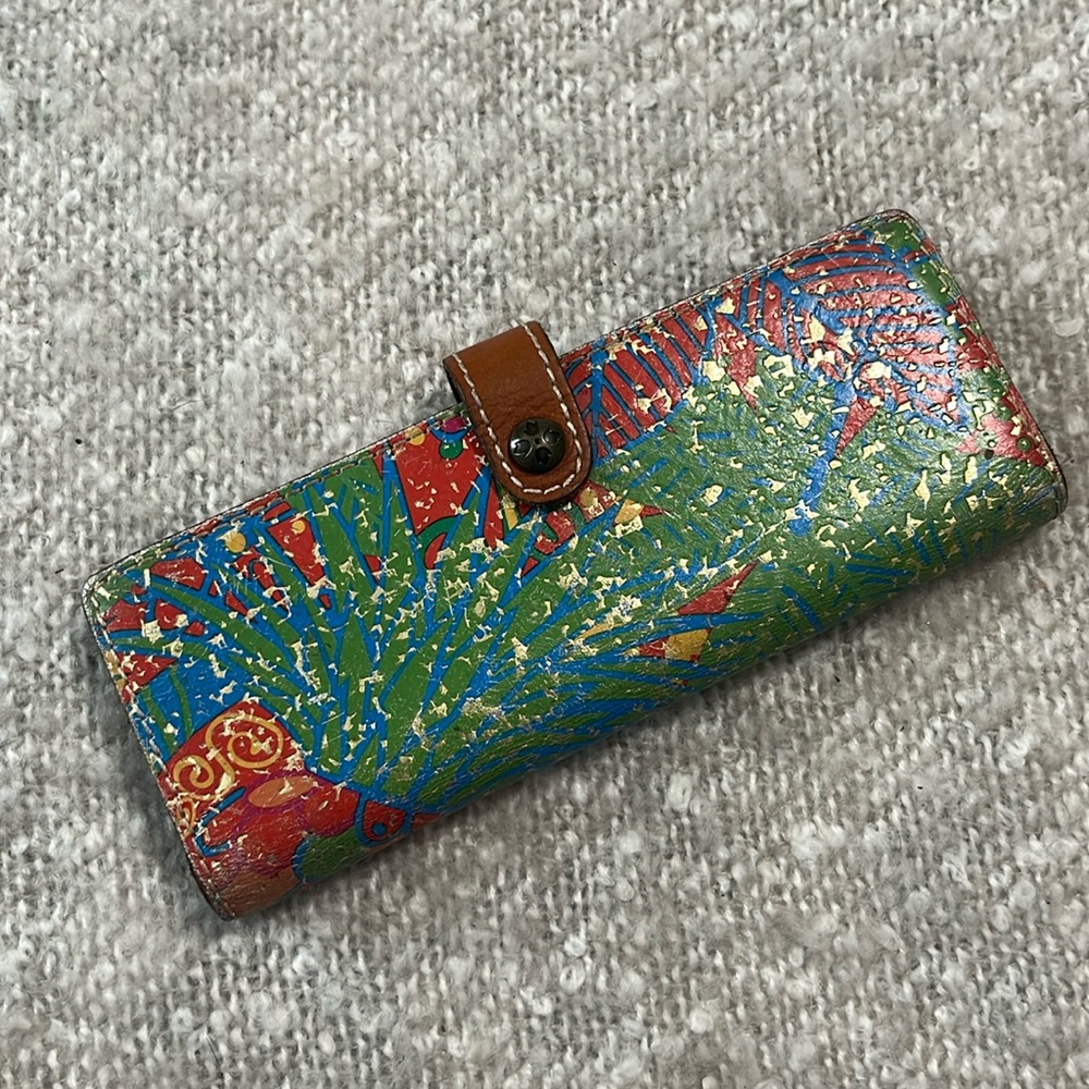 Patricia Nash Teresa Embossed Leather Colorful‎ Tropical Print 3”x8”